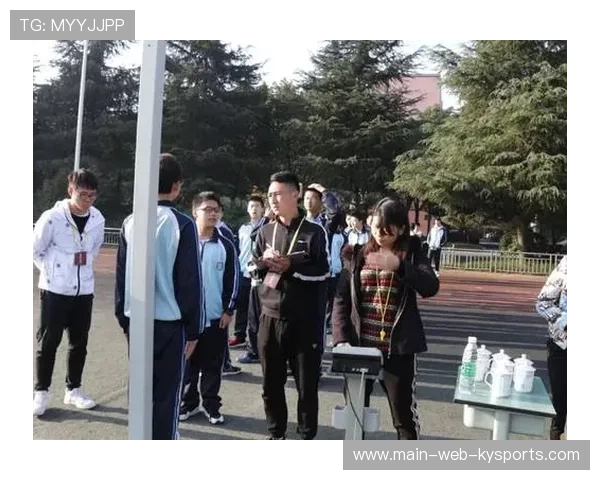 广西东兴中学学生伤亡事故，校园气氛凝重，广西东兴市东兴中学